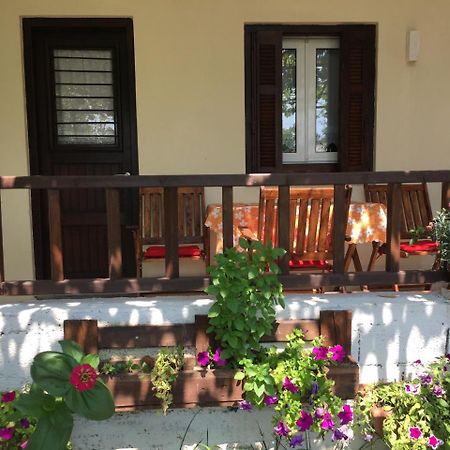 Sotiroulis Apartments Néa Meságkala Esterno foto
