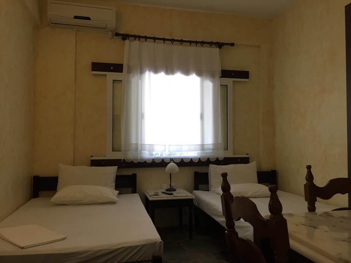 Sotiroulis Apartments Néa Meságkala Esterno foto