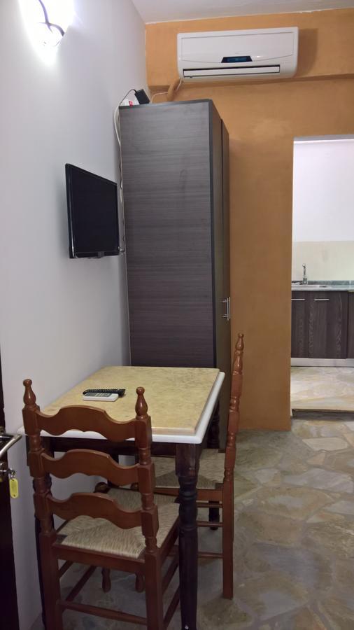Sotiroulis Apartments Néa Meságkala Esterno foto